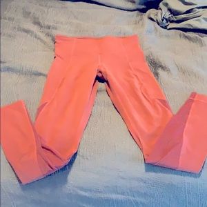 Pink/rose Athleta leggings, great condition. Sz XS
